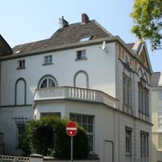 Wilhelm-Niessen-Straße 13