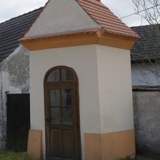 Výklenková kaplička