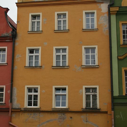 26 Ratuszowy Square in Jelenia Góra