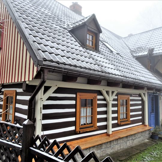 Odrodzenia 1, Detail