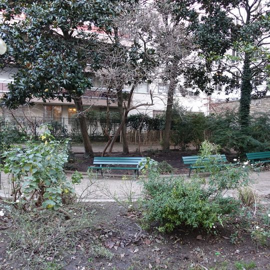 Square Olave-et-Robert-Baden-Powell