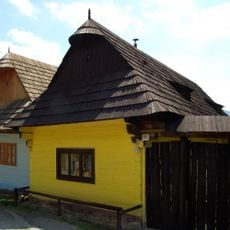 Roľnícka usadlosť, dom ľudový