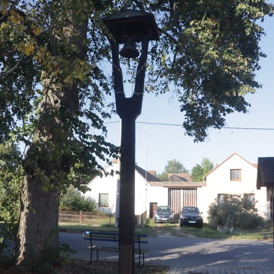 Zvonička ve Vícenicích