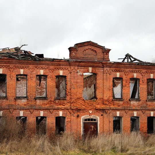 Училище земское