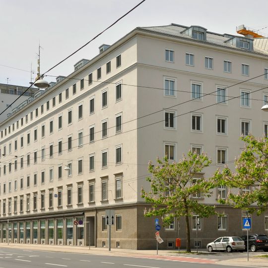 Amt der OÖ Landesregierung, Hauserhof