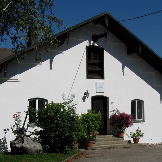 Ehemaliger Flussmeisterstadel