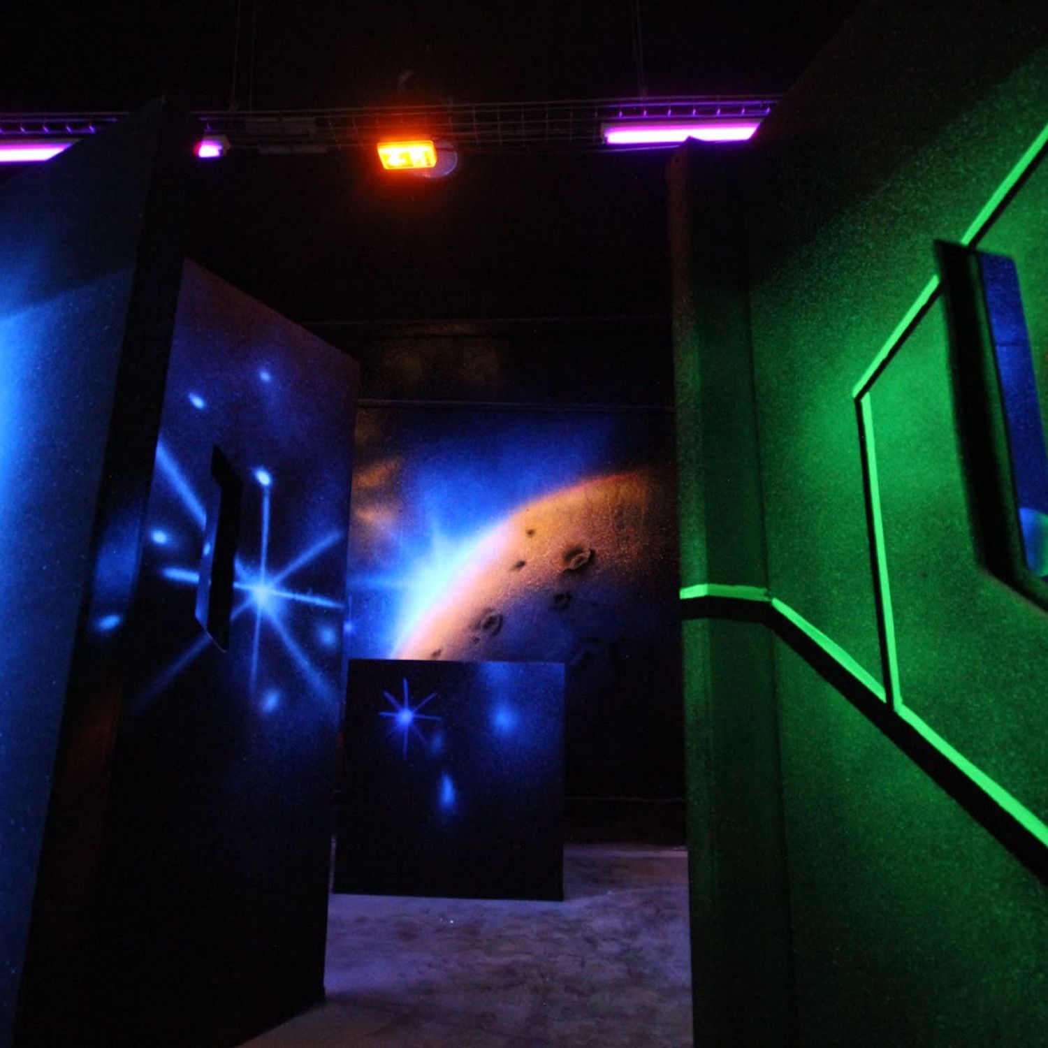 StarGames LASER LASERGAME 92 78 - Centre de laser game à Rueil ...