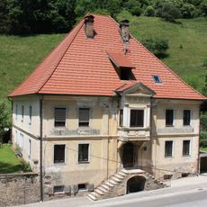 Verweserhaus, Lölling