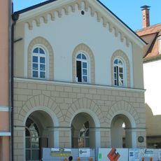 Ehemals Brauerei, jetzt Wohn- und Geschäftshaus