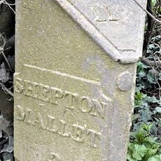 Milepost, W of Cranmore, nr quarry entrance
