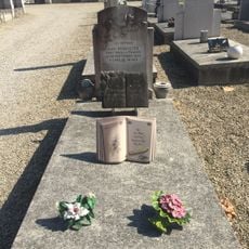Grave of Aimé Scheveyer