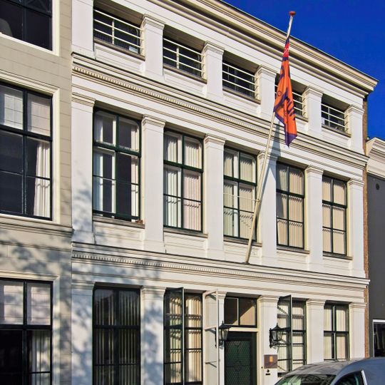 Westvoorstraat 6, Oud-Beijerland