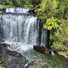 Guide Falls