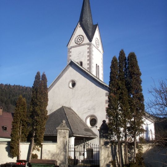 Kath. Pfarrkirche hl. Tiburtius, Wehrfriedhof und Reste von Vorgängerbauten