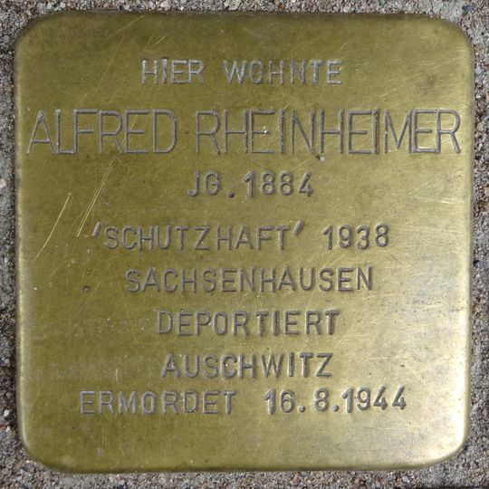 Stolperstein em memória de Alfred Rheinheimer