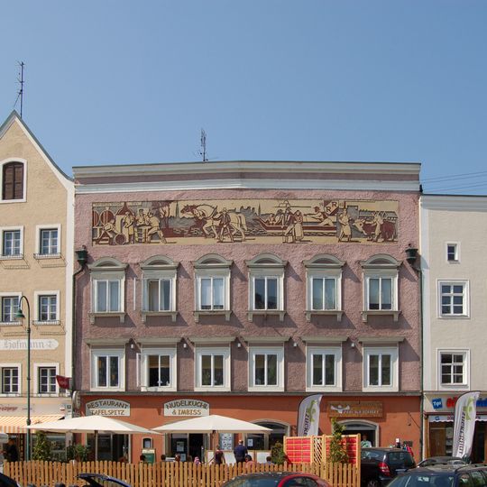 Stadtplatz 15