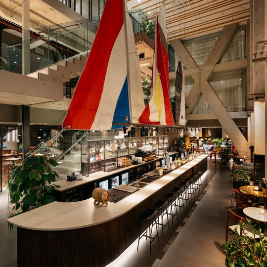 Ruby Emma Hotel & Bar