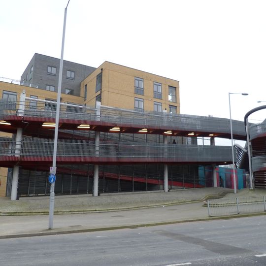 Wilmer Way footbridge