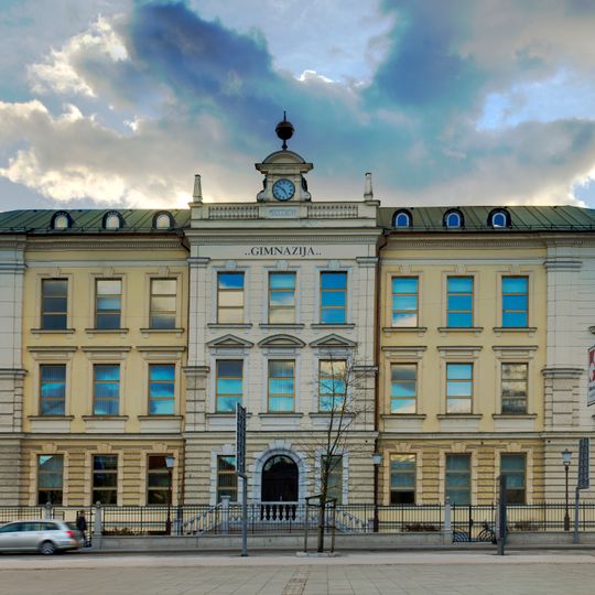 Gimnazija