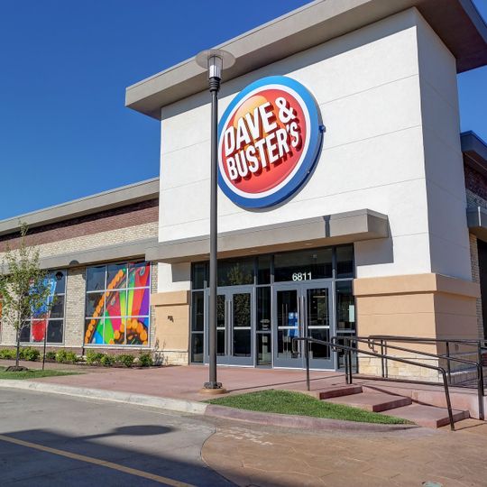Dave & Buster's