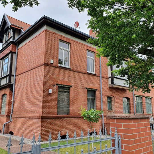 Güterbahnhofstraße 1