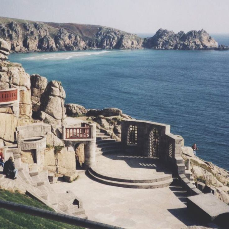 米纳克剧院