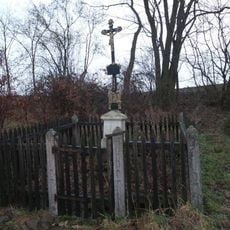 Kříž v Břežíně
