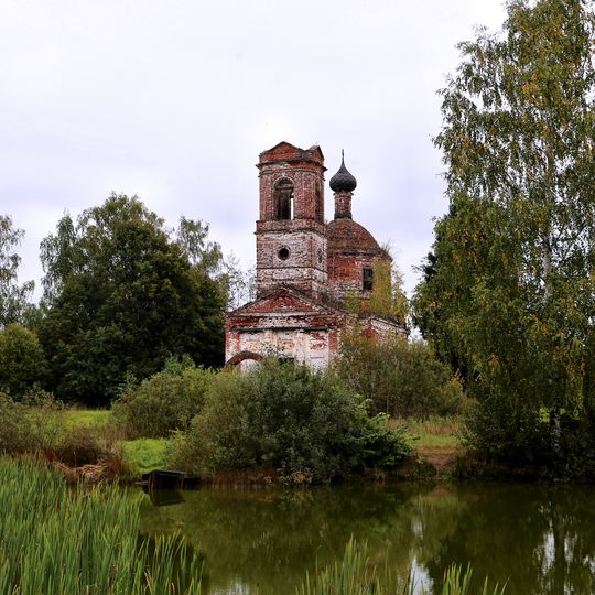 Успенская церковь с колокольней