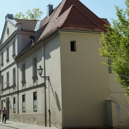 Ehemaliges Ökonomiegebäude des Schottenklosters St. Jakob