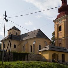 Evanjelický kostol s areálom, múr hradbový