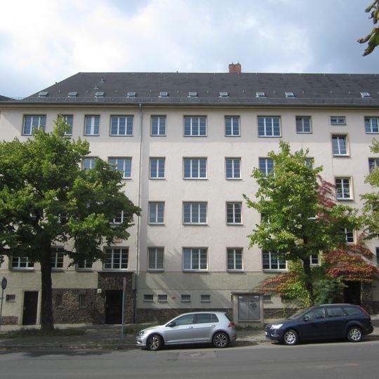 Püchauer Straße 1; 1a; 3