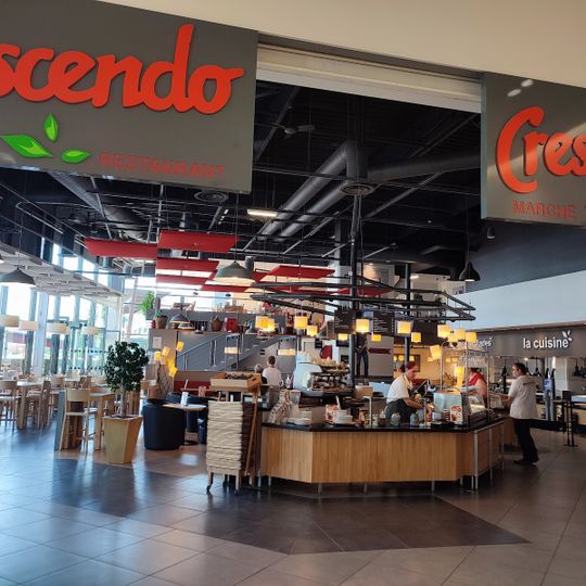 Crescendo Restaurant