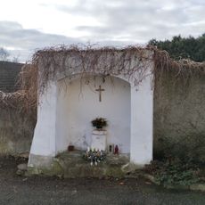 Kaplička v Červené Řečici vedle kostela svaté Máří Magdalény