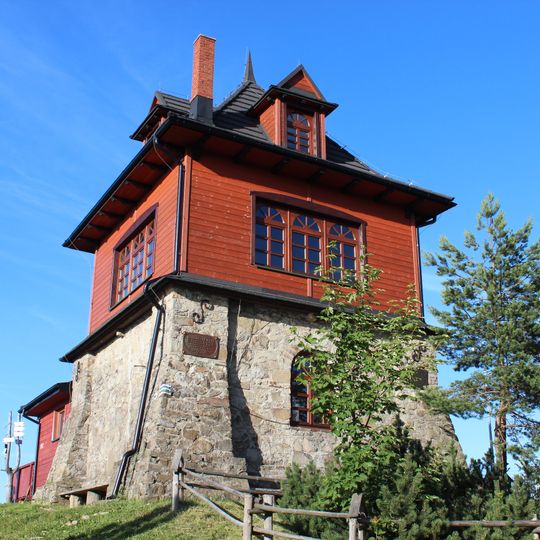 Schronisko PTTK na Luboniu Wielkim