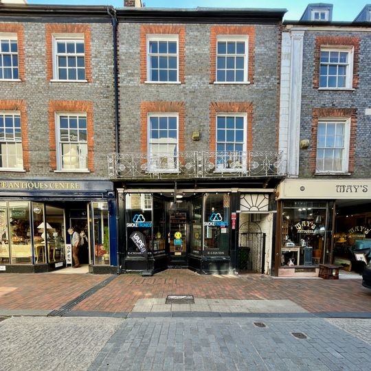 48, Cliffe High Street