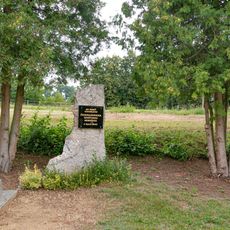 Pomník osvobození v Dolním Bousově