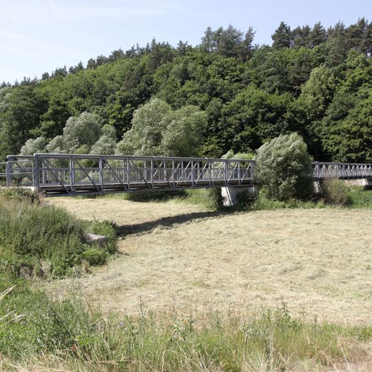 Lávka přes Jihlavu jižně od Kratochvílova mlýna