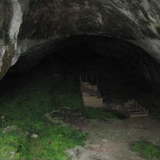 Arenaza cave
