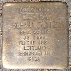Stolperstein dedicated to Bertha Schmulowitz
