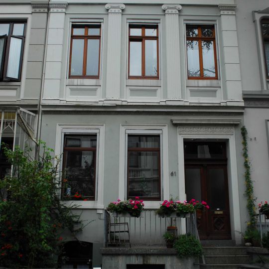 Wohnhaus Besselstraße 61