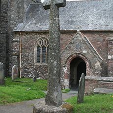 Churchyard cross, 5m south of the porch of St Leonard's Church