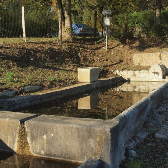 Fontaine-abreuvoir de Tramoyes