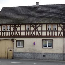 Alte Gießener Straße 16