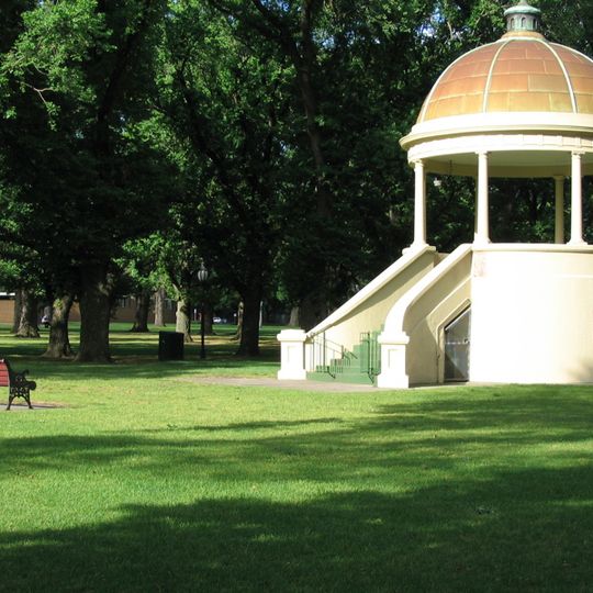 Edinburgh Gardens, Melbourne