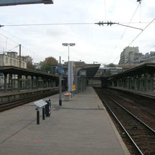 Estación de Pont Cardinet
