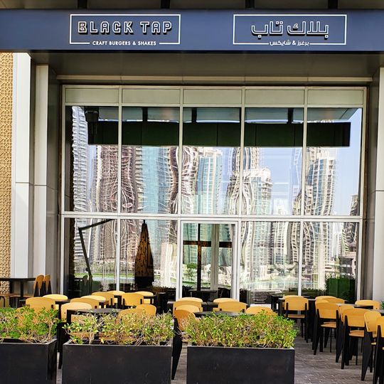 Black Tap Craft Burgers & Shakes Dubai Mall