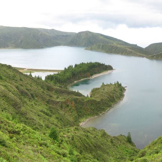 Lagoa do Fogo