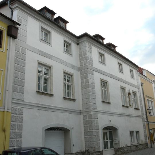 Bürgerhaus Steiner Landstraße 19