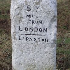 Milestone, Great North Road, S of village