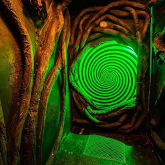 A Double Tour Immersive Experiences